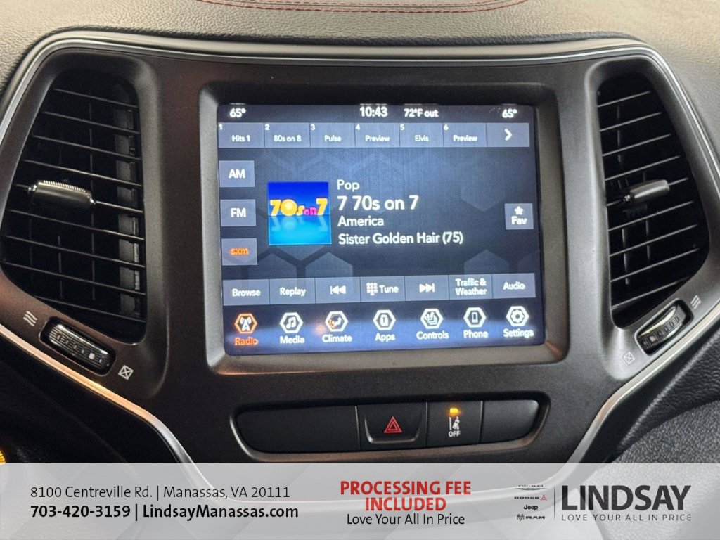 Used 2022 Jeep Cherokee Trailhawk w/ Premium Leather Package AWD/4WD image 22