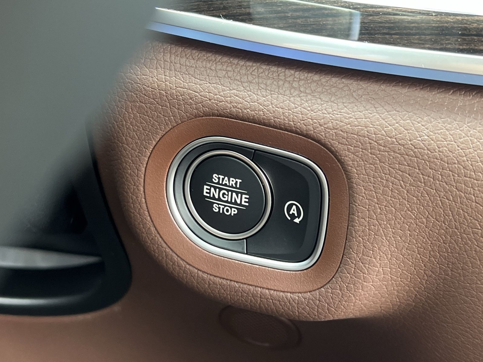 New 2026 Mercedes-Benz GLE 450 4MATIC Coupe image 39