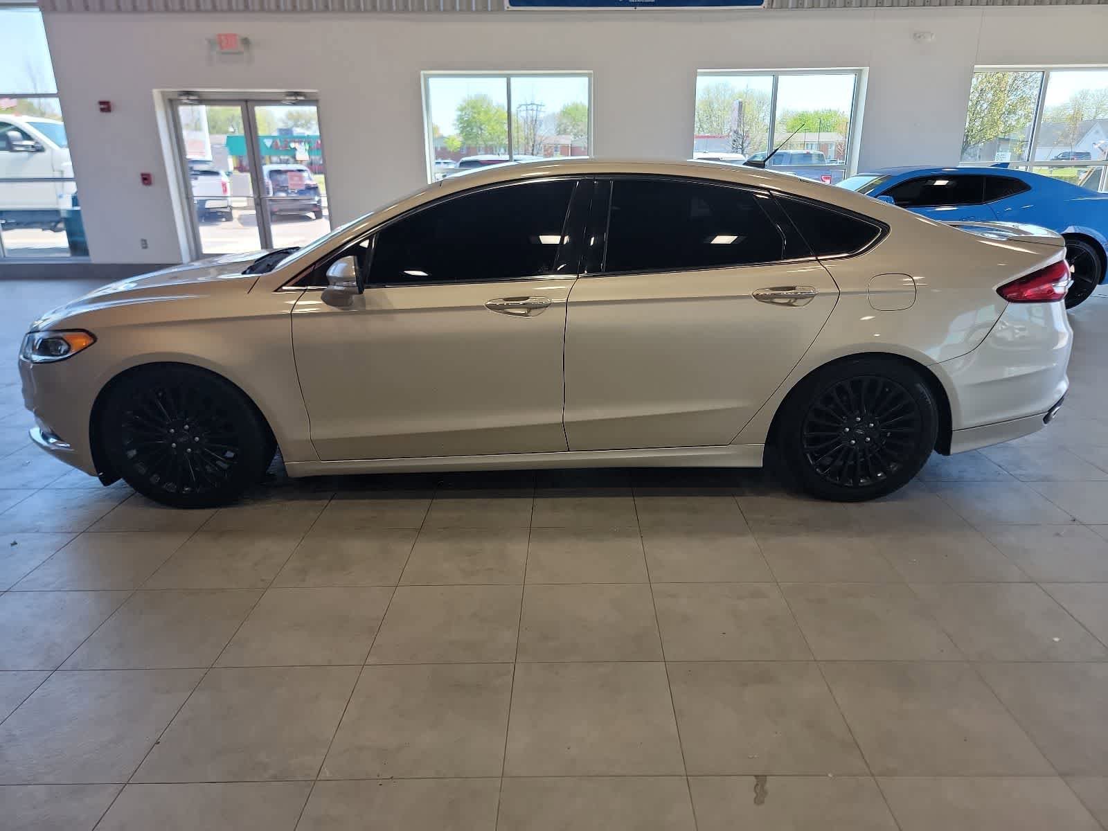 Used 2018 Ford Fusion Titanium AWD/4WD image 8