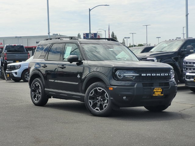 New 2025 Ford Bronco Sport Outer Banks w/ Outer Banks Tech Package+