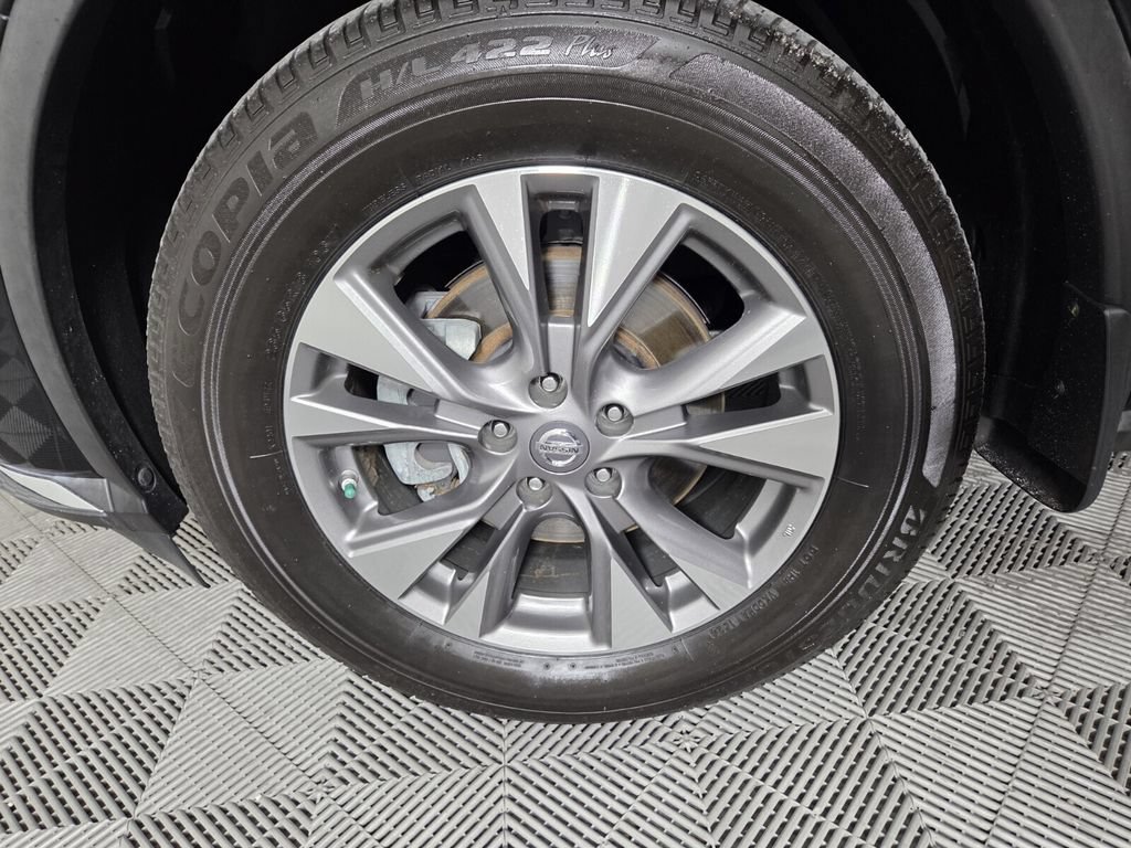 Used 2018 Nissan Murano S w/ Cargo Package FWD image 10