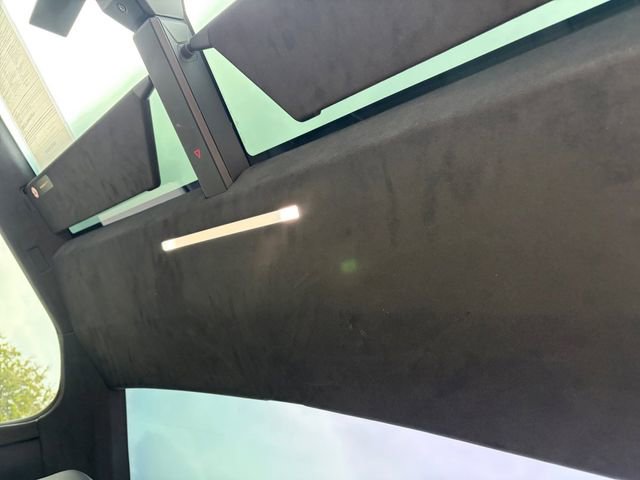 Used 2024 Tesla Cybertruck AWD Crew Cab image 11