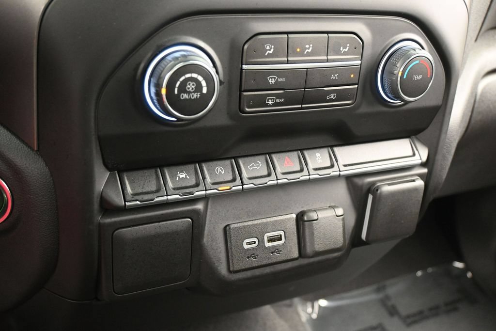 Used 2025 Chevrolet Silverado 1500 Custom w/ Turbomax Blackout Package AWD/4WD image 20