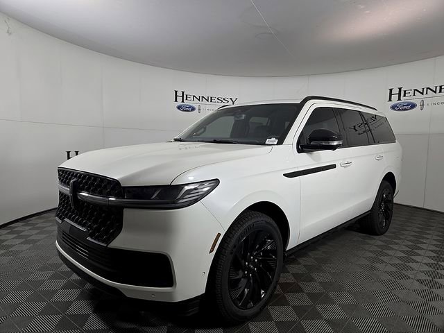 New 2025 Lincoln Navigator Reserve w/ Jet Appearance Package AWD/4WD image 2