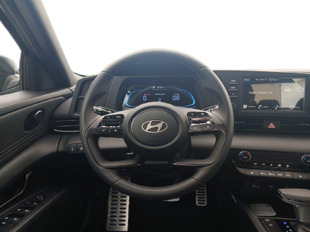 New 2026 Hyundai Elantra SEL Sport FWD image 12