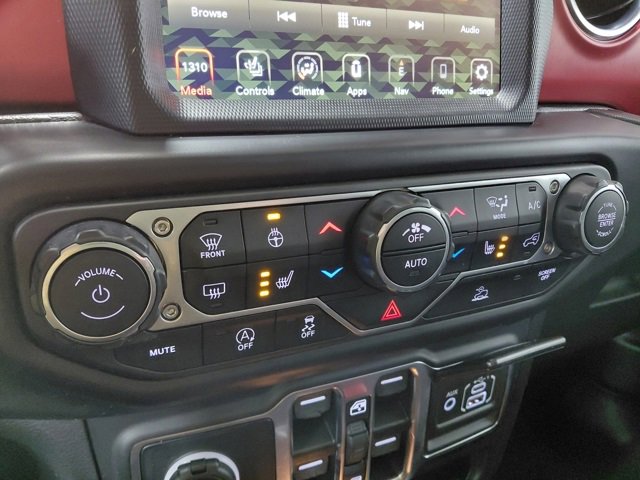 Used 2023 Jeep Wrangler Unlimited Rubicon w/ LED Lighting Group image 31