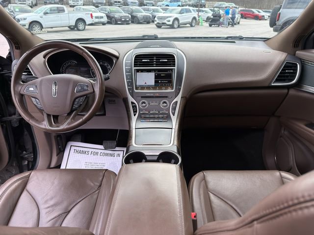 Used 2017 Lincoln MKX Reserve image 16