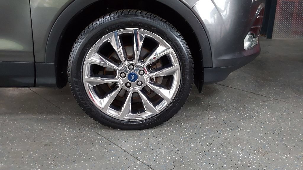 Used 2015 Ford Escape SE w/ SE Chrome Package AWD/4WD image 8