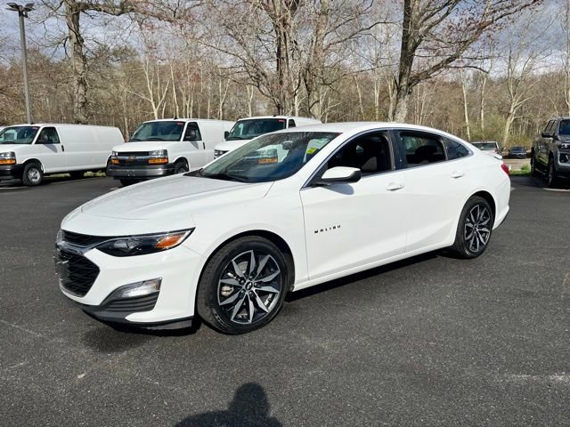 Used 2023 Chevrolet Malibu RS FWD image 2