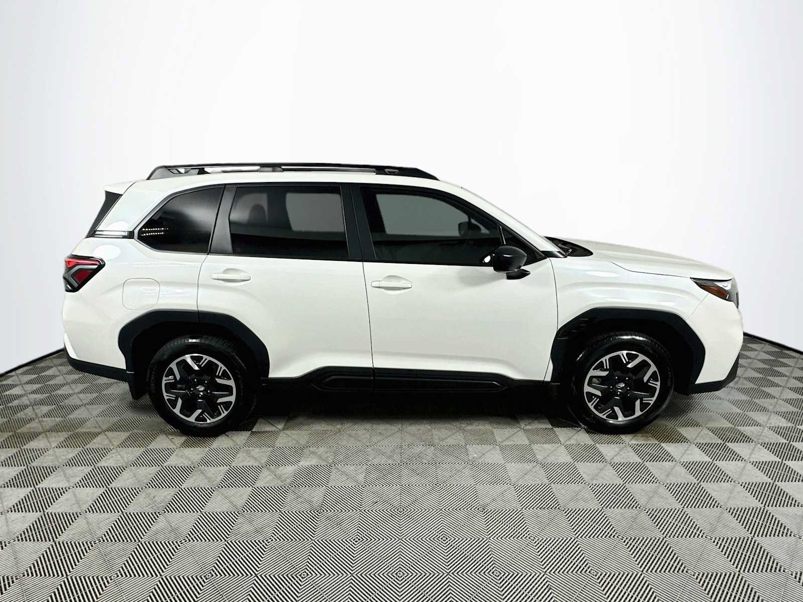 Certified 2026 Subaru Forester AWD/4WD image 8