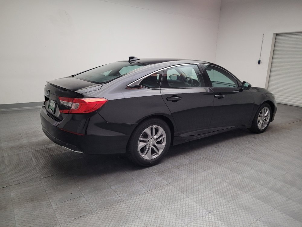 Used 2018 Honda Accord LX image 10