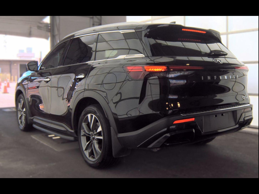 Used 2025 INFINITI QX60 Luxe w/ Cargo Package FWD image 38