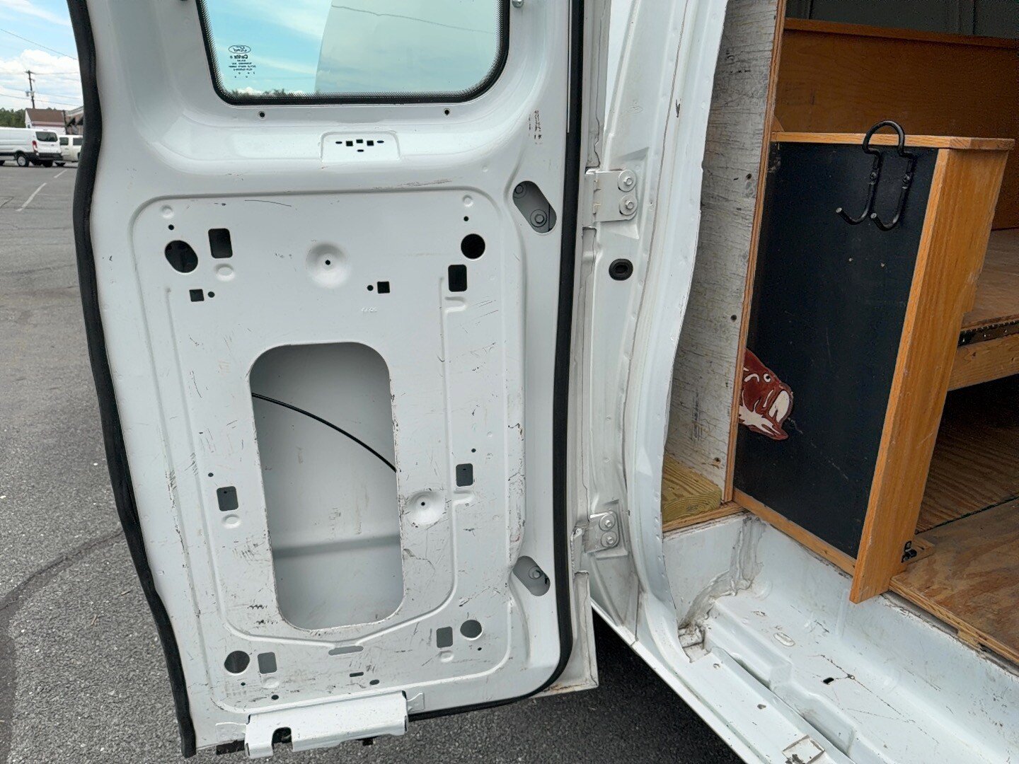 Used 2014 Ford E-350 and Econoline 350 Extended Super Duty w/ Power Group RWD image 16