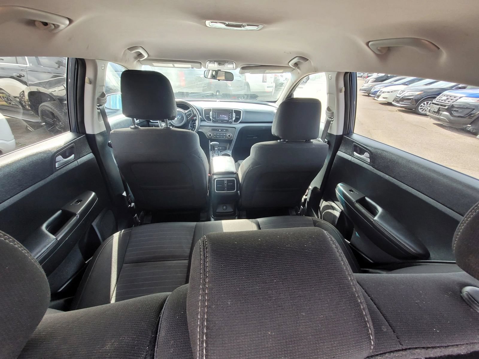 Used 2018 Kia Sportage LX FWD image 15