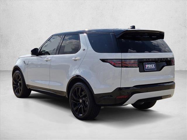 Used 2024 Land Rover Discovery Dynamic SE image 8