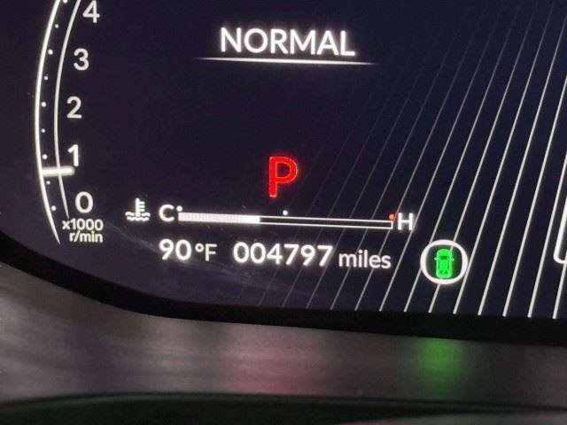 Used 2024 Acura MDX w/ Technology Package FWD image 32