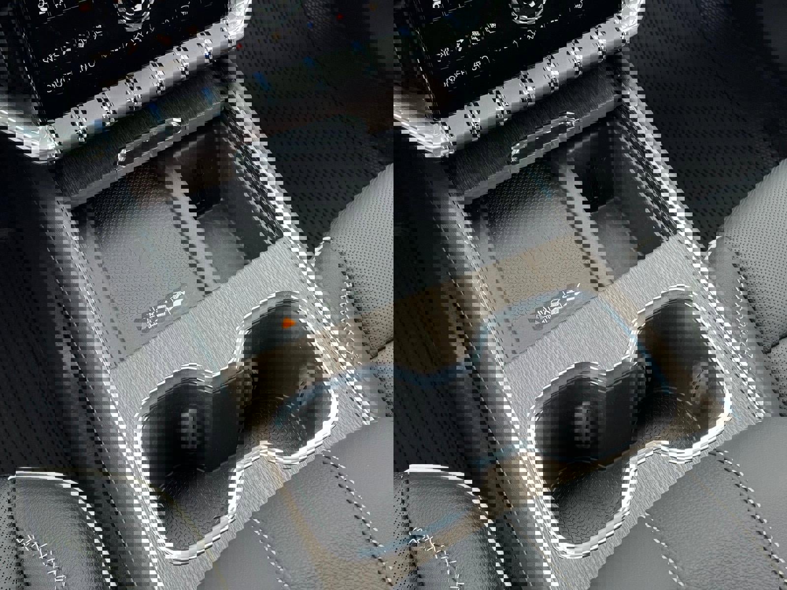 Certified 2026 GMC Acadia Denali w/ Super Cruise Package image 12