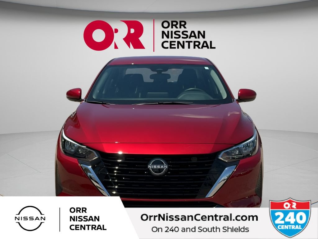 Used 2025 Nissan Sentra SV FWD image 2