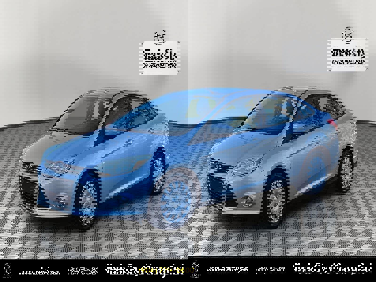 Used 2012 Ford Focus SE image 1