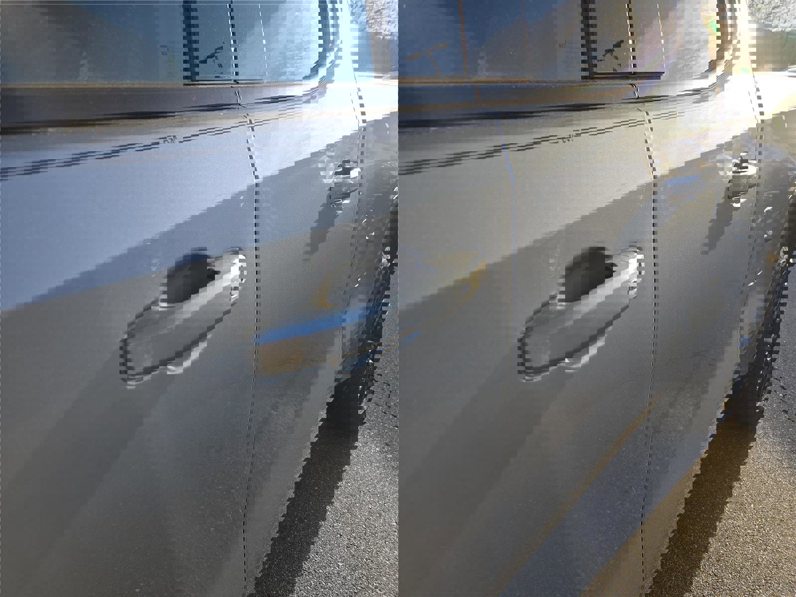 Used 2024 GMC Sierra 1500 Elevation image 12