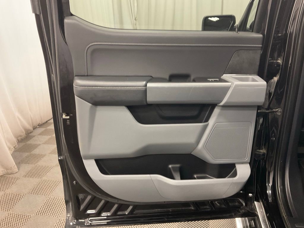 Used 2024 Ford F150 XLT w/ Mobile Office Package image 33