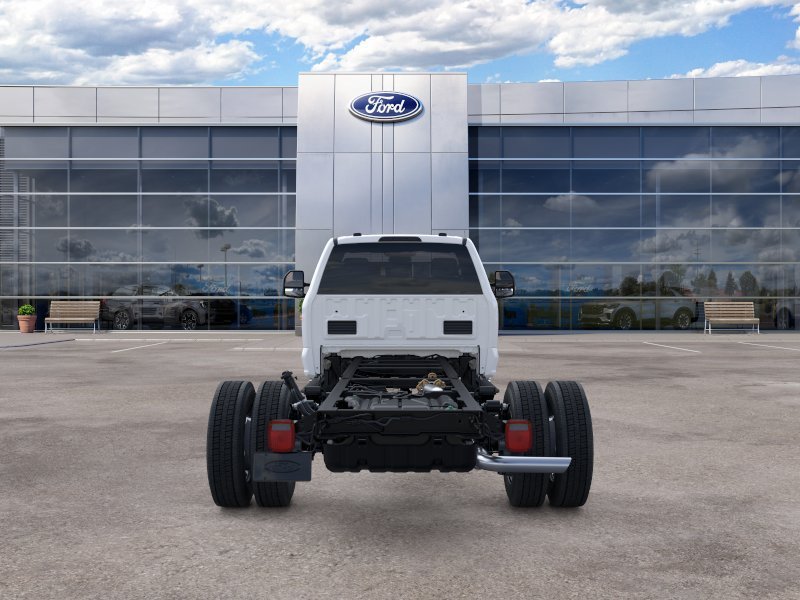 New 2026 Ford F550 2WD Regular Cab Super Duty image 32
