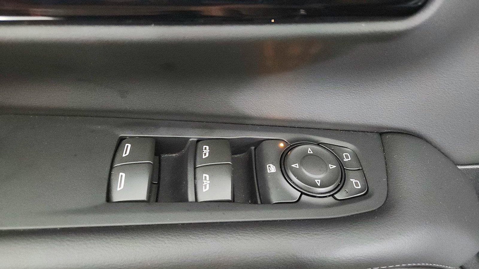 Used 2025 Chevrolet Tahoe LT AWD/4WD image 17