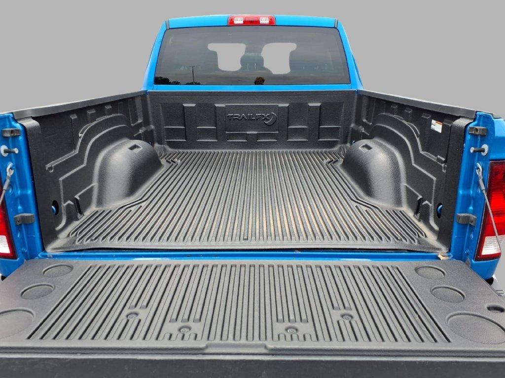 Used 2024 RAM 1500 Classic SLT AWD/4WD image 26