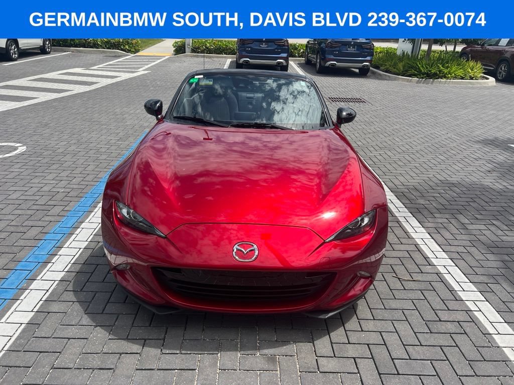 Used 2021 MAZDA MX-5 Miata Sport RWD image 2