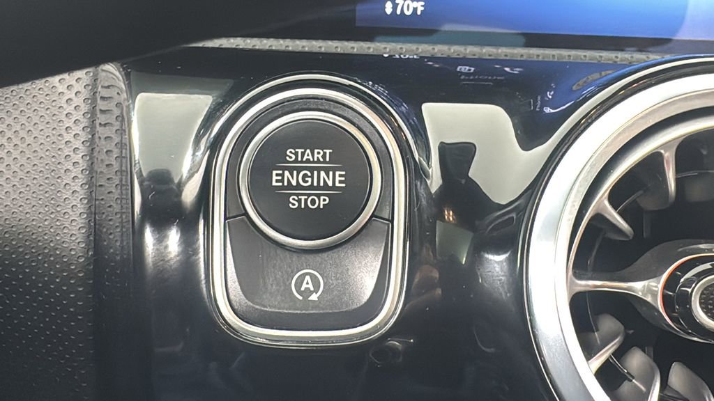 Used 2025 Mercedes-Benz CLA 250 4MATIC image 23