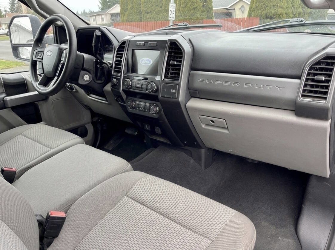 Used 2021 Ford F350 XLT image 18