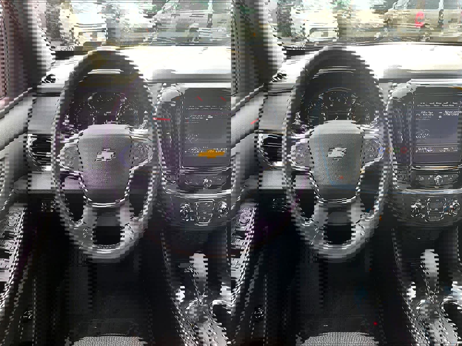 Certified 2022 Chevrolet Traverse LT w/ LPO, Floor Liner Package image 18