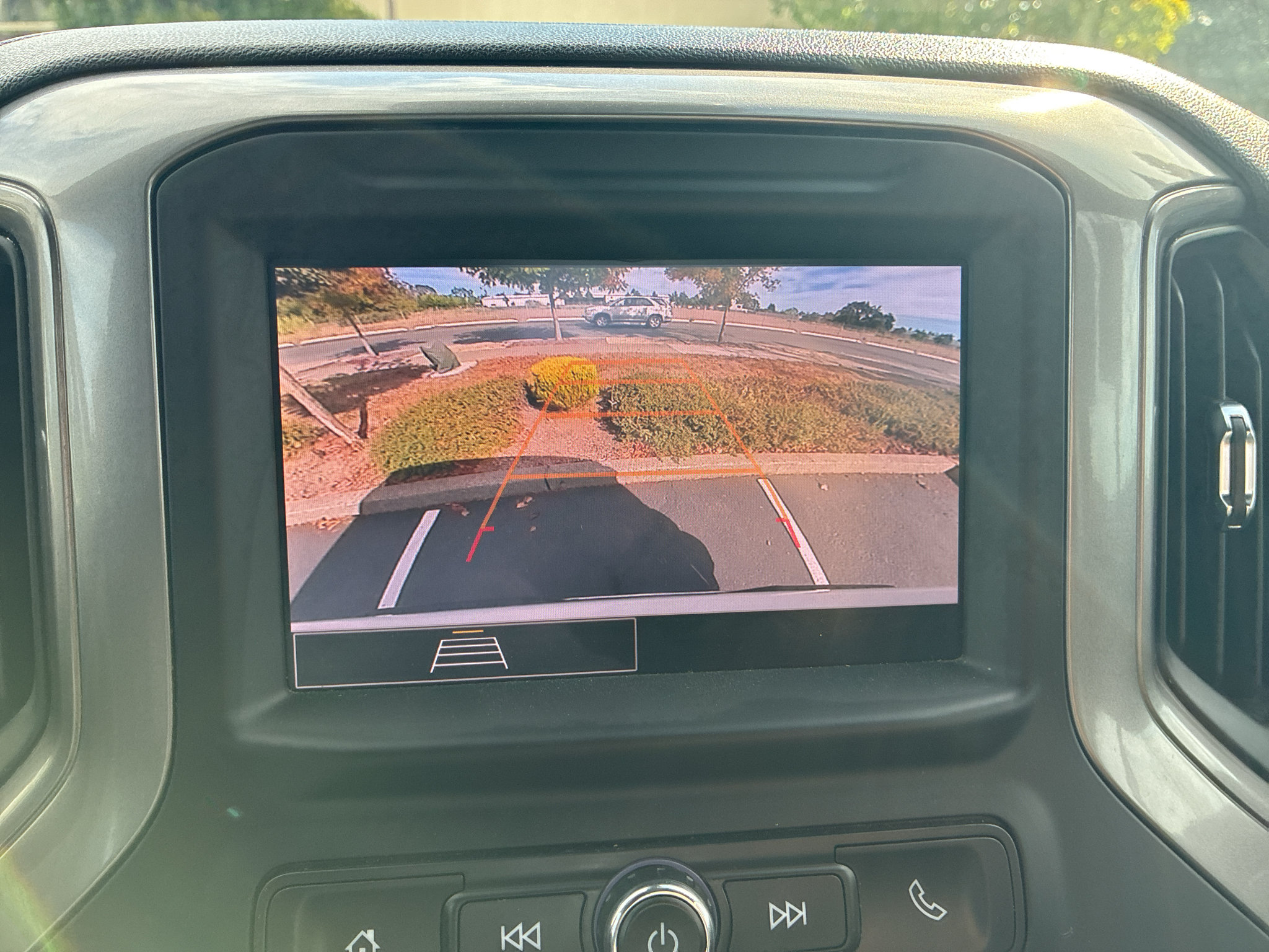 Used 2025 Chevrolet Silverado 1500 W/T RWD image 31