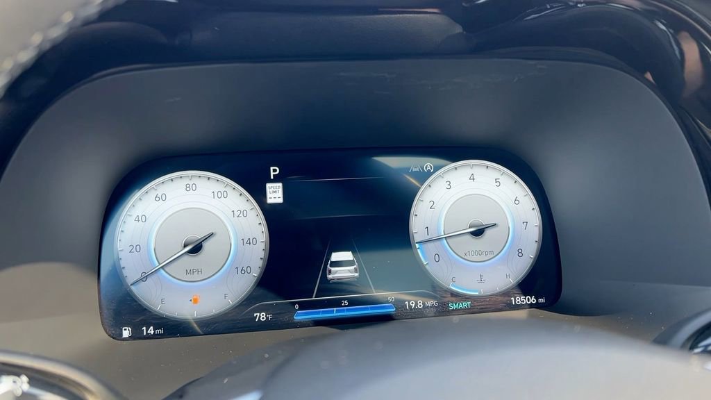 Used 2024 Hyundai Palisade Calligraphy image 25