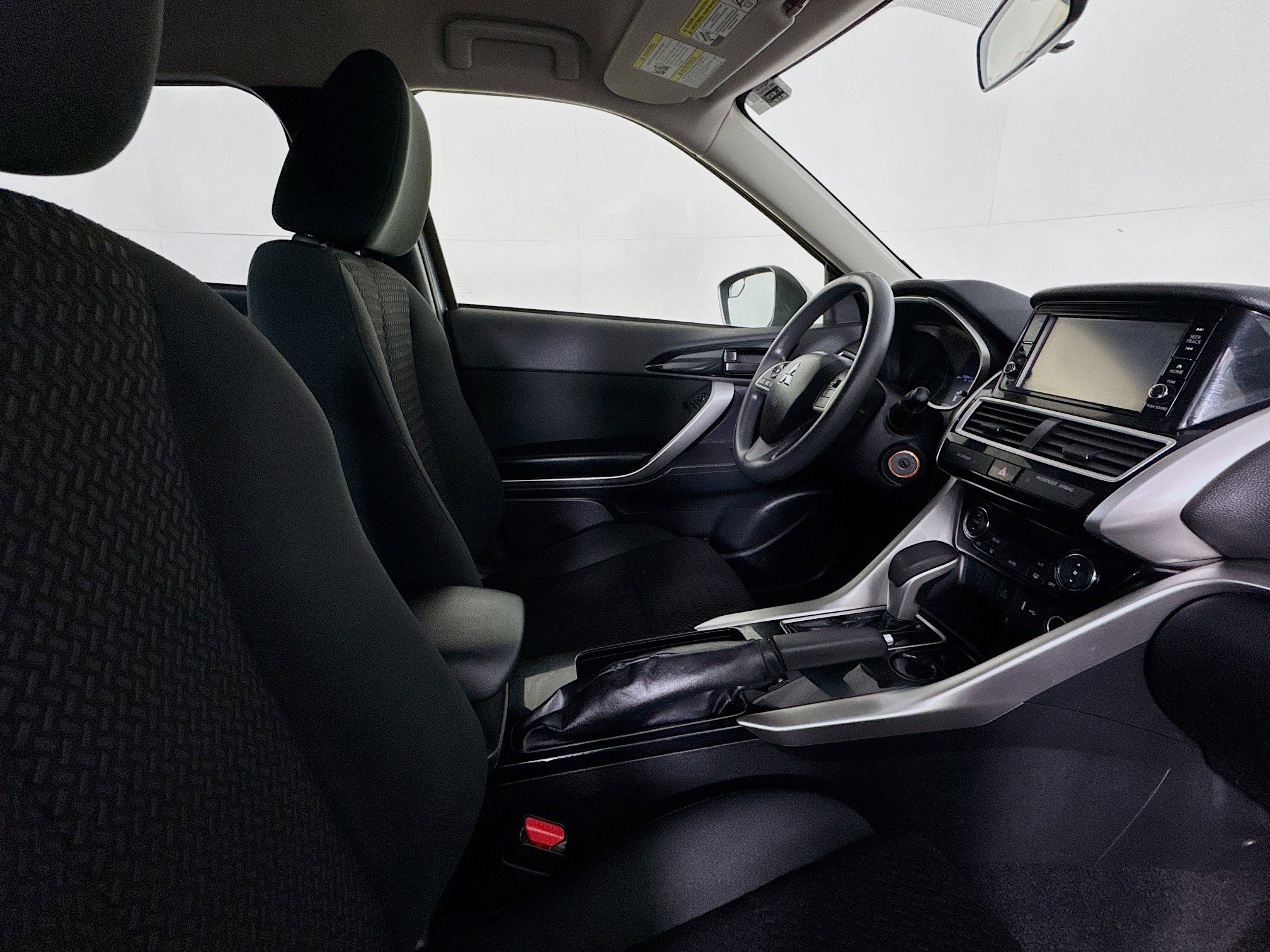 Used 2020 Mitsubishi Eclipse Cross ES FWD image 27