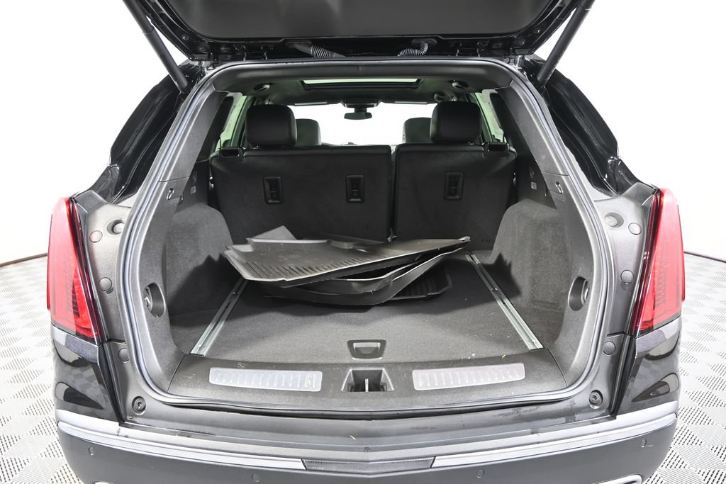 Used 2024 Cadillac XT5 Premium Luxury AWD/4WD image 17