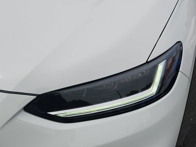 Used 2025 Honda HR-V LX image 9