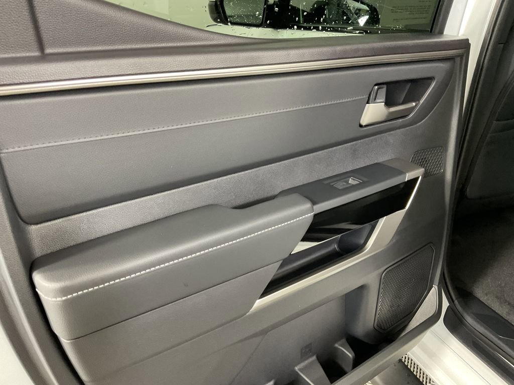 New 2026 Toyota Tundra Limited image 17