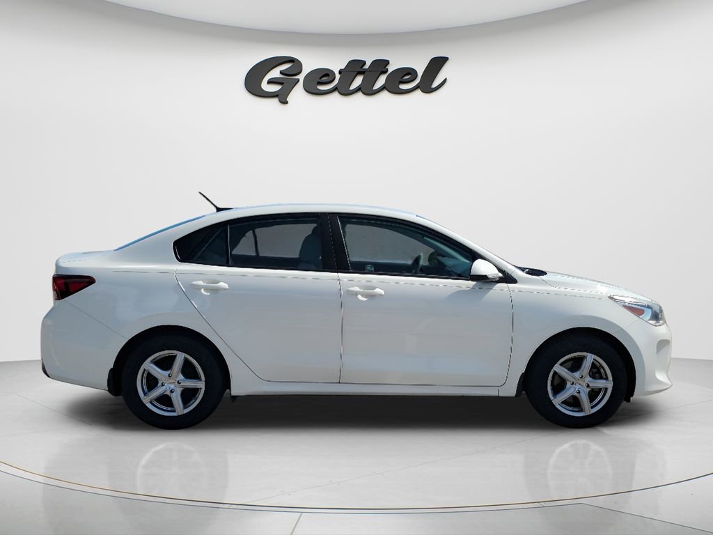 Used 2018 Kia Rio S FWD image 4