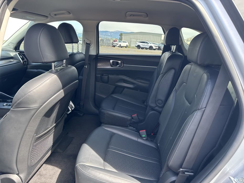 Certified 2022 Kia Sorento S image 17
