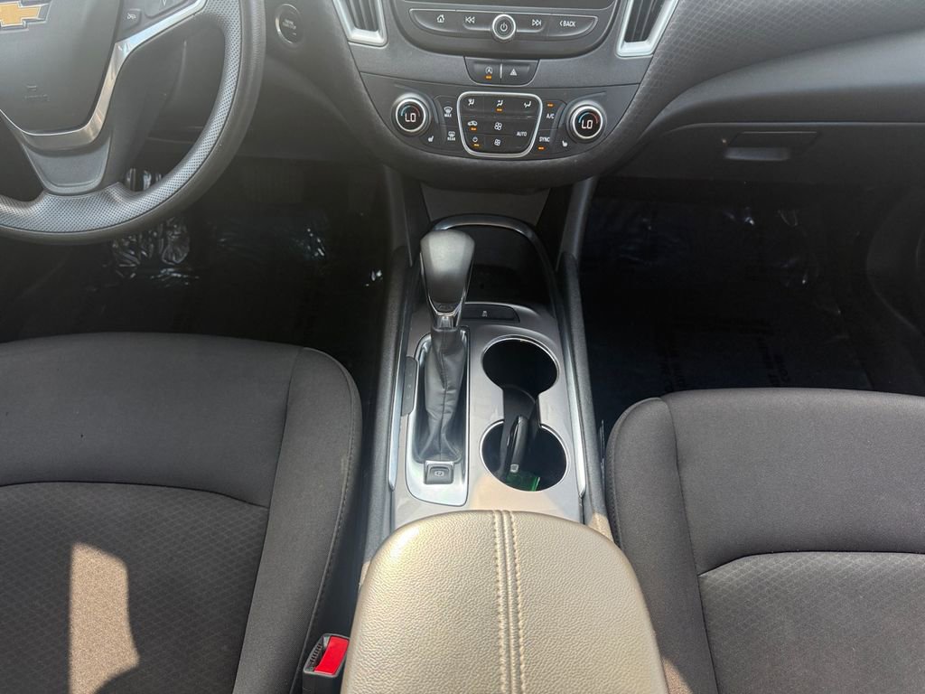 Certified 2022 Chevrolet Malibu LT image 15