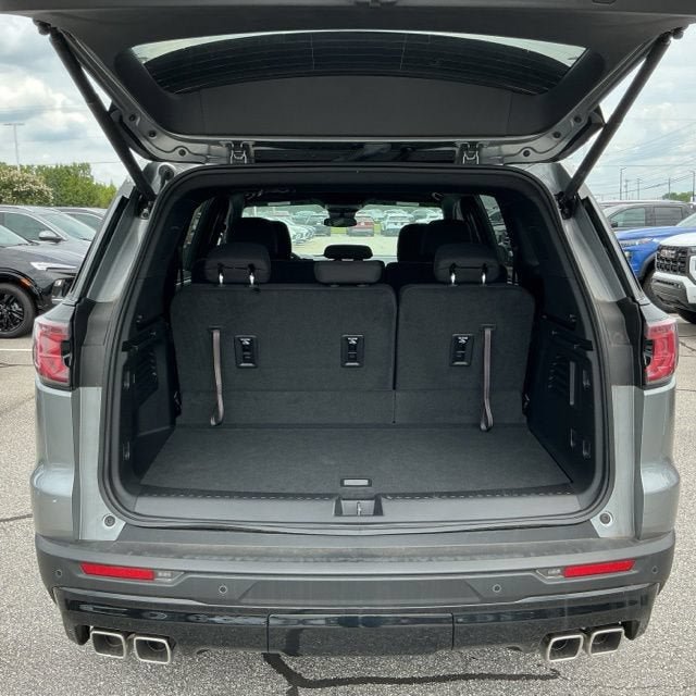 New 2025 GMC Acadia Elevation w/ Black Edition FWD image 15