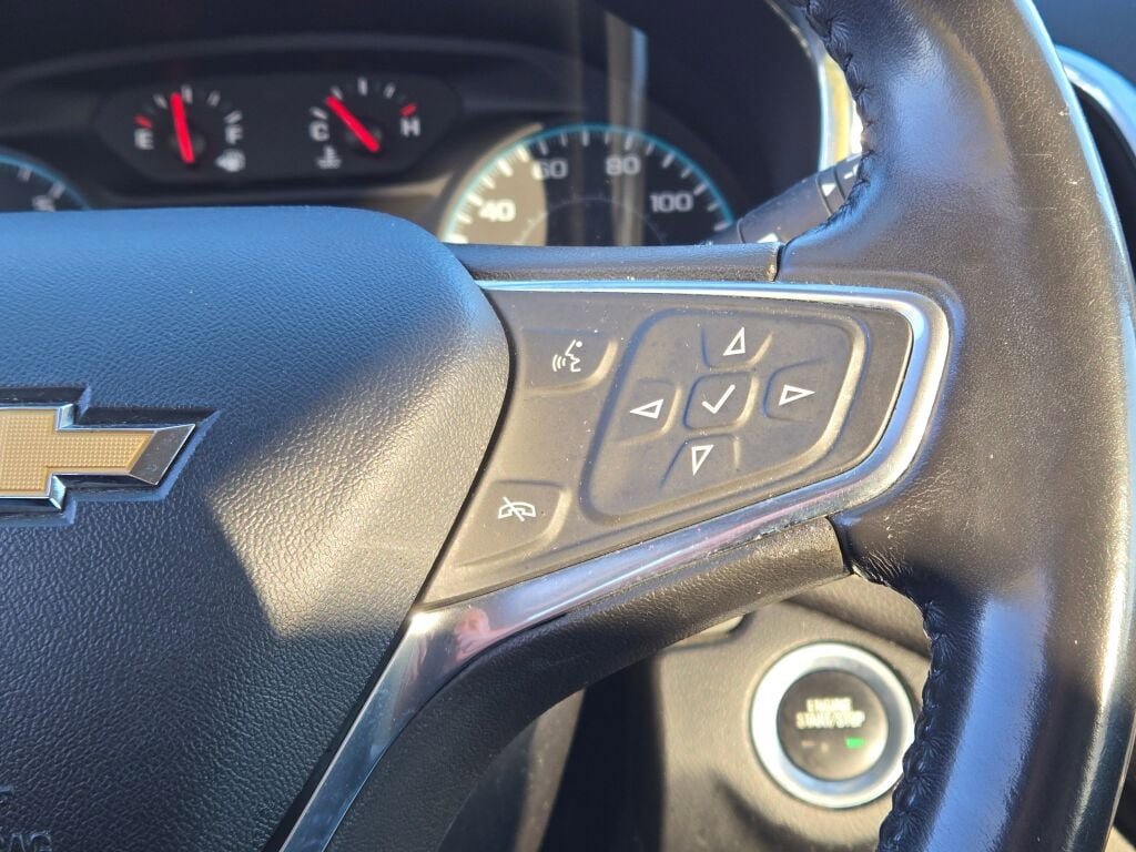 Used 2018 Chevrolet Equinox LT image 30