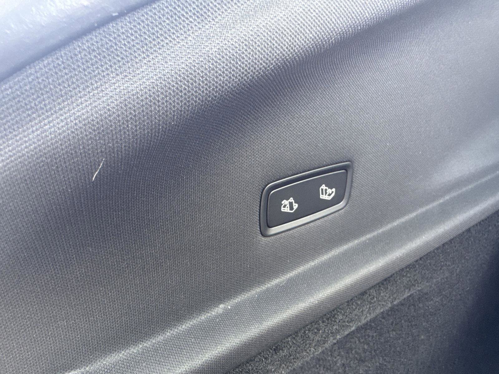 Used 2026 Tesla Model Y Long Range image 30