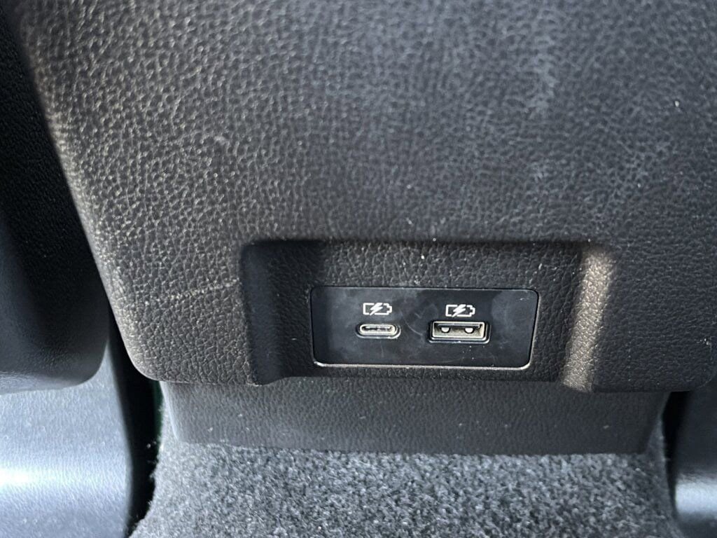 Used 2024 Mitsubishi Eclipse Cross SEL image 28