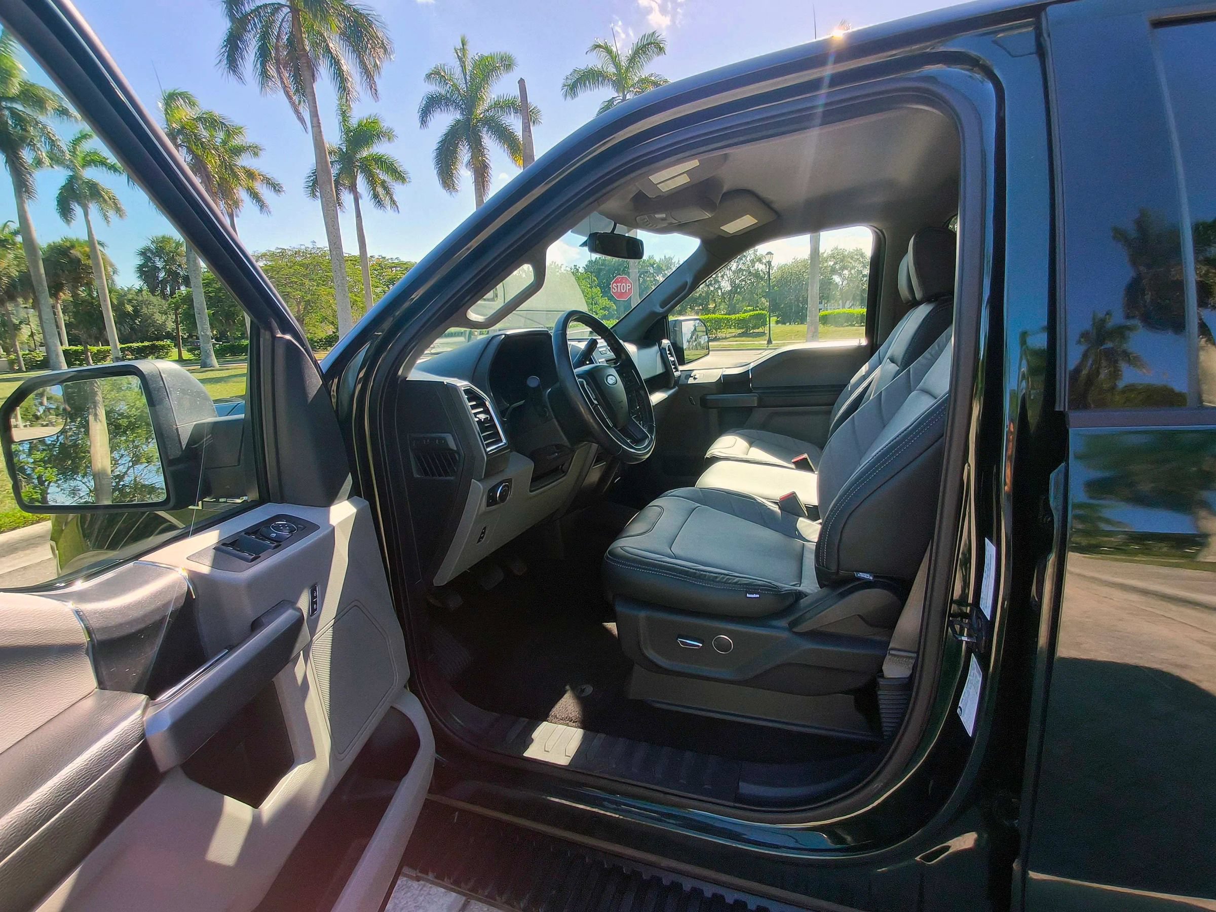 Used 2016 Ford F150 XLT w/ Equipment Group 301A Mid AWD/4WD image 6