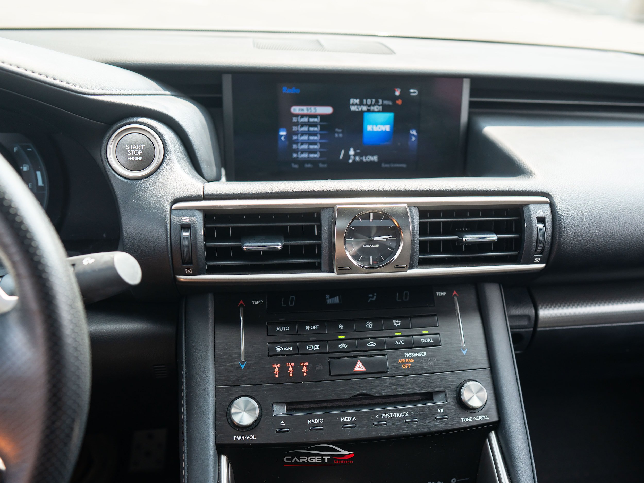 Used 2018 Lexus IS 300 F Sport w/ F Sport Package RWD image 31