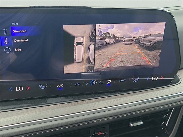 New 2026 Chevrolet Suburban LT w/ Comfort Package image 33