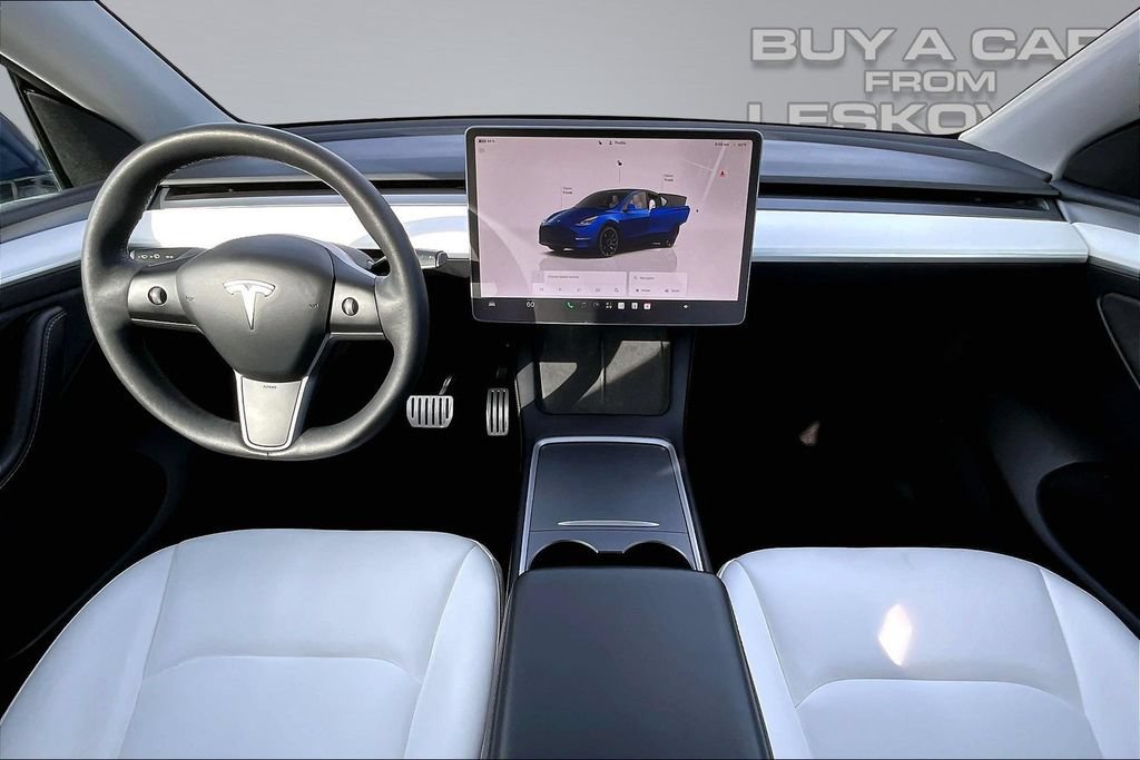 Used 2022 Tesla Model Y Performance AWD/4WD image 16