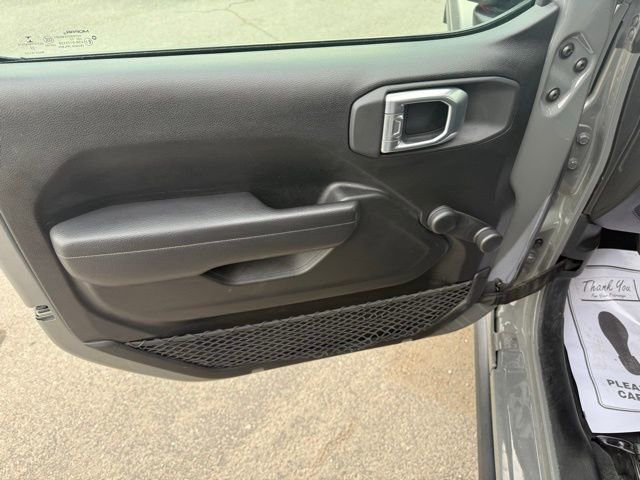 Used 2022 Jeep Wrangler Unlimited Willys image 13